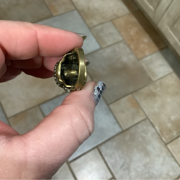 Heidi Daus Elegant Red Gemstone & Swarovski Crystal Ring. Sz 6. NWOT - Picture 5 of 8